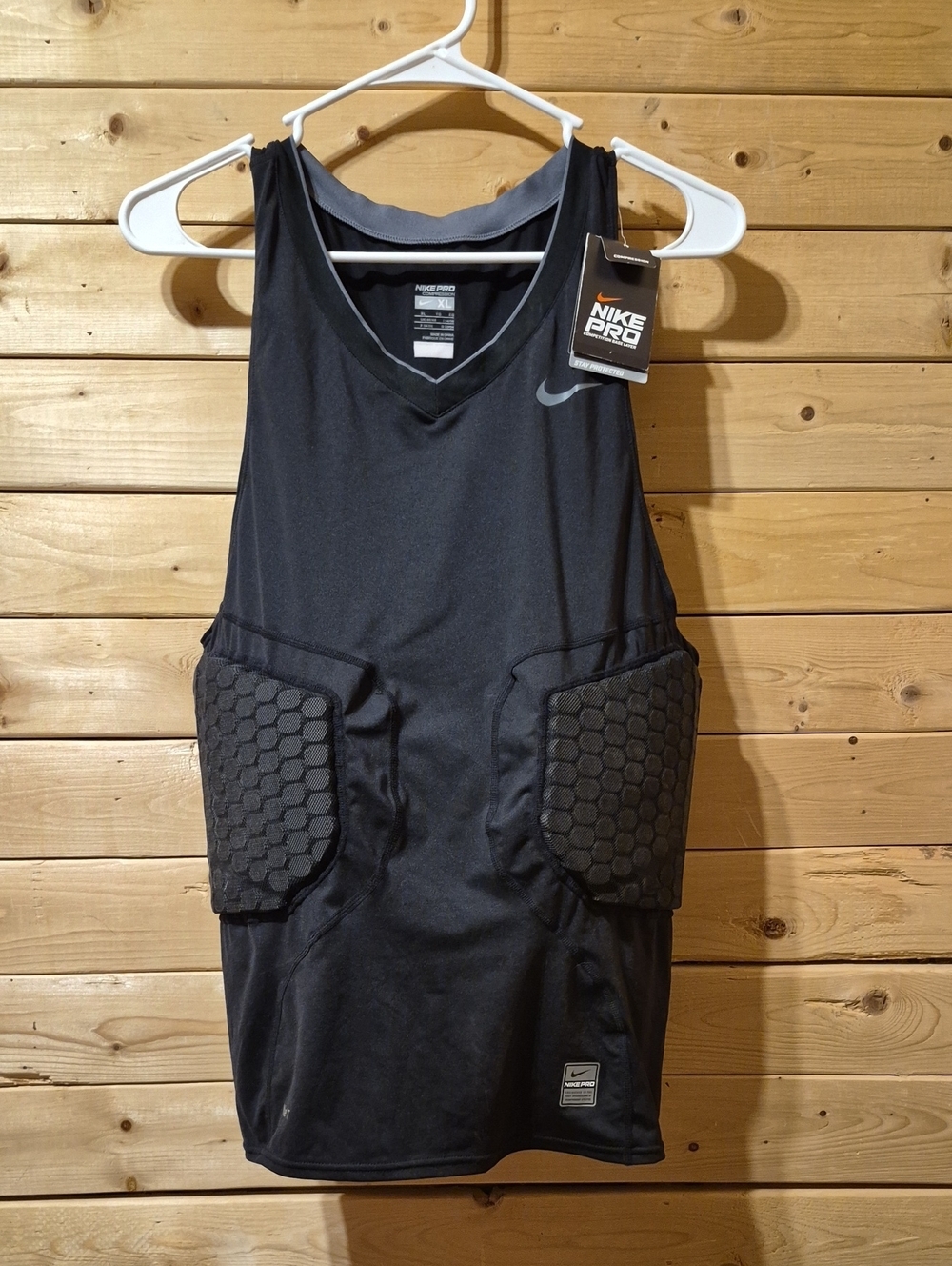Mens Nike Compression Vest Size XL NWT